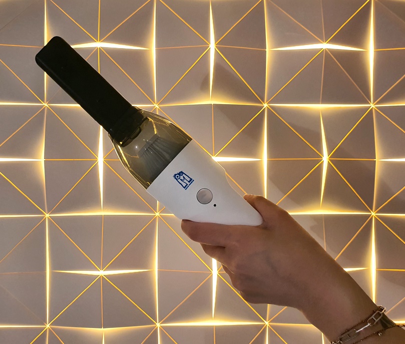 새상품 초강력 소형 핸디형 무선 청소기 자동차실내청소기