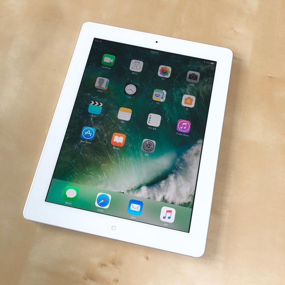 [레트로] 아이패드 레티나 4세대 화이트 16g 팝니다