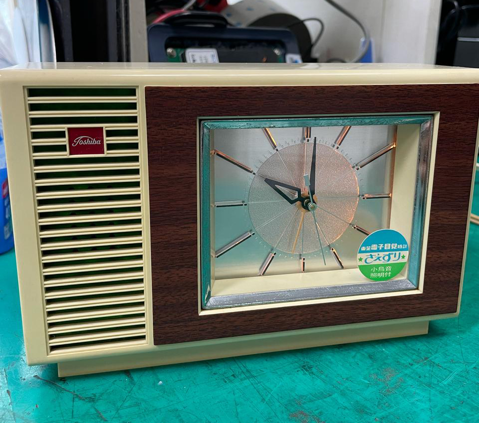 일본 70년대 골동품 탁상시계
