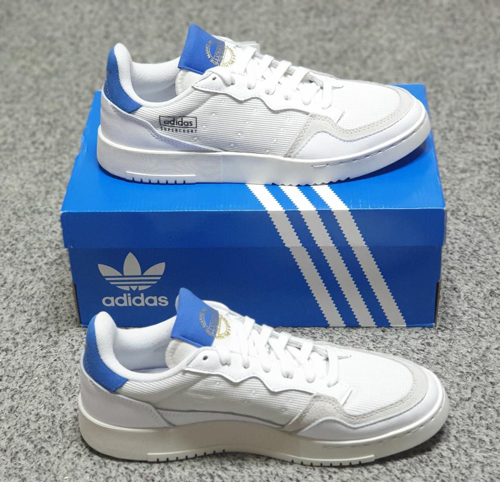 새상품)아디다스 슈퍼코트사이즈 250,255,260,265,270,275