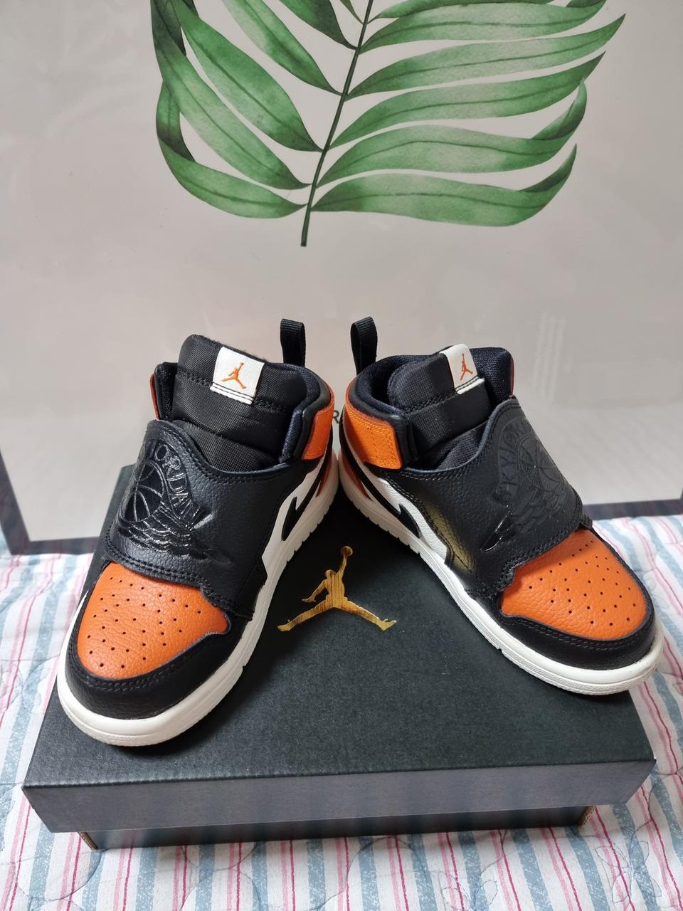 150미리 나이키 스카이조던1 블랙오렌지