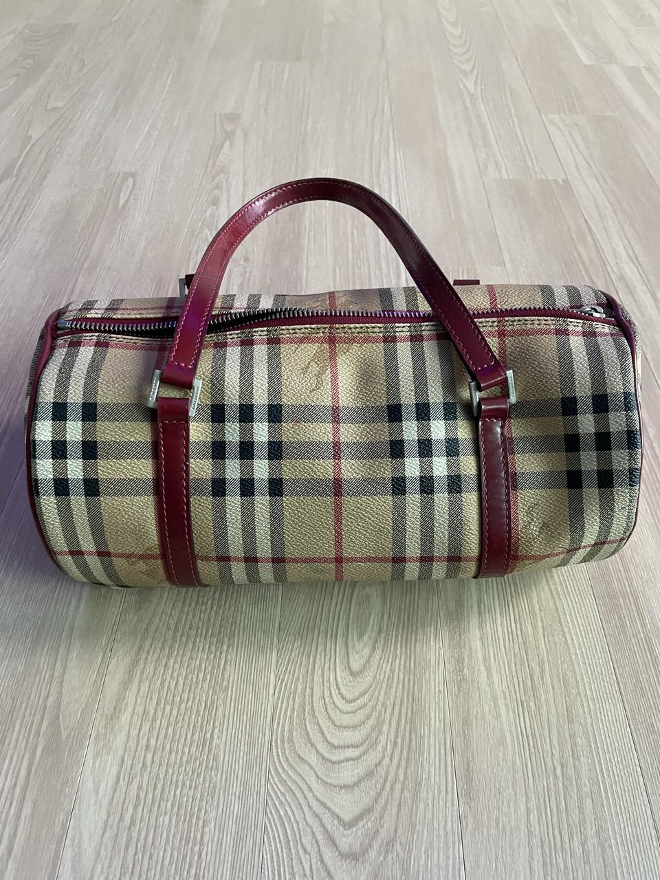 버버리 원통가방