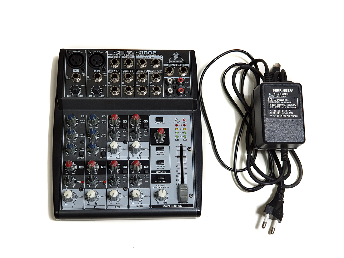 베링거 믹서 XENYX1002 