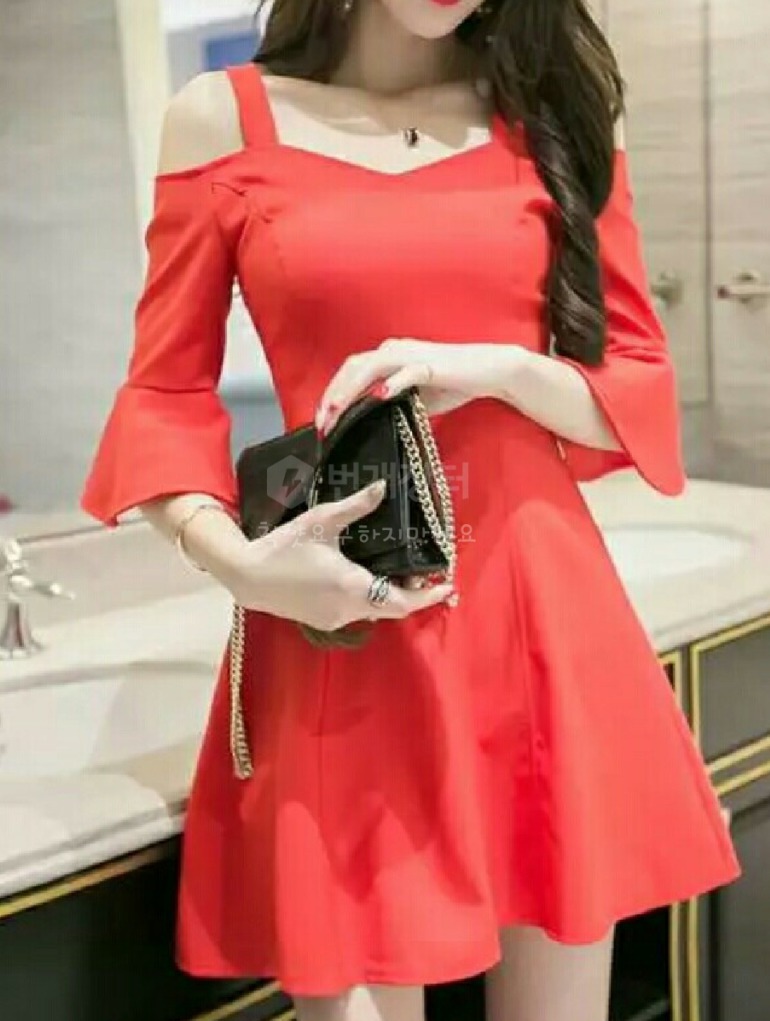 새상품) 오프숄더 원피스