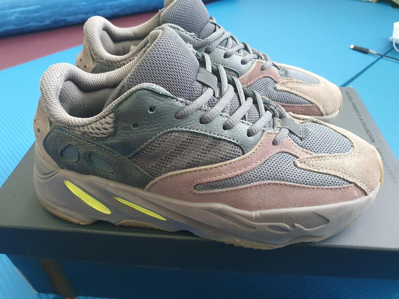 [255]아디다스 이지부스트 700 모브