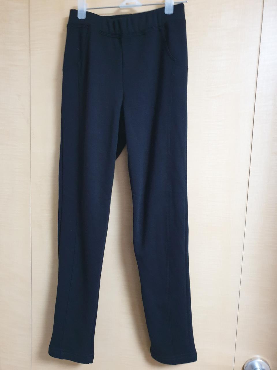 새상품 기모 밴딩 바지 판매합니다.