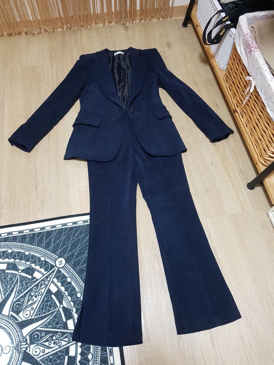 다바걸 벨벳정장