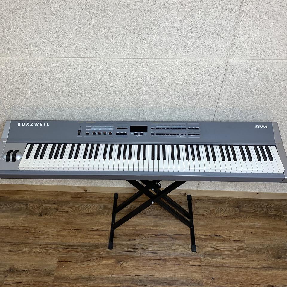 커즈와일 SP2X 신디사이저