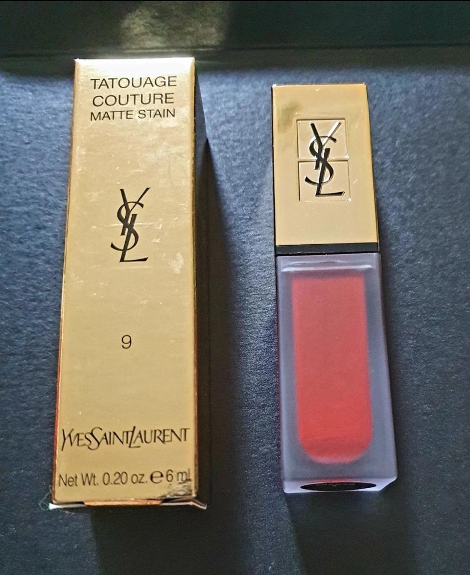 입생로랑 따뚜아쥬 9호(생장미색)