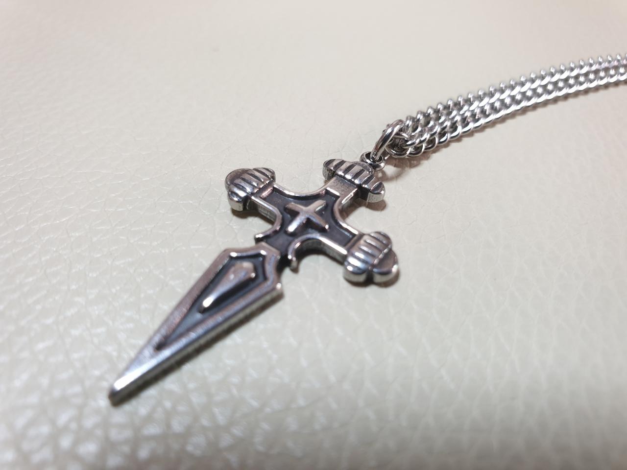십자가목걸이