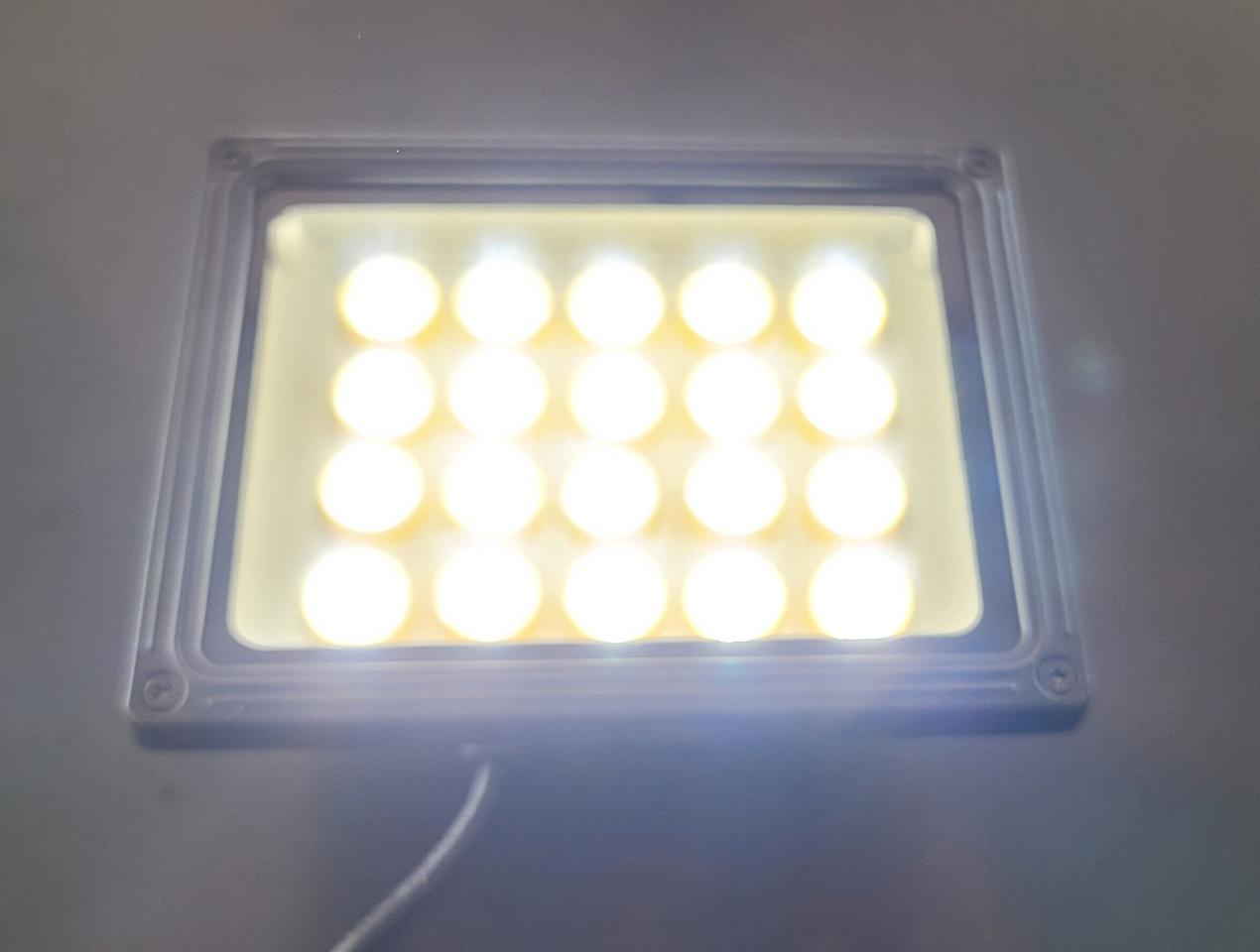 LED 노출 사각 투광등