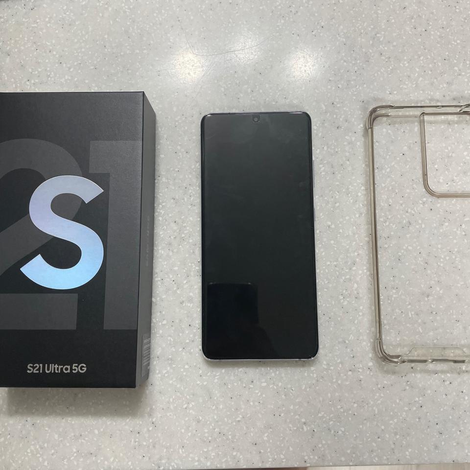 갤럭시S21 울트라 팬텀실버 256GB 자급제 판매합니다!