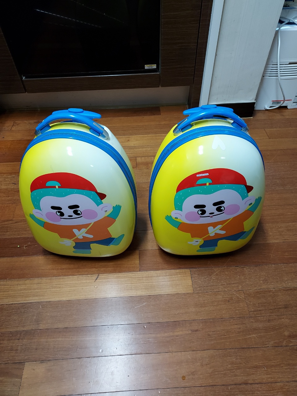 아이 하드케이스캐리어 2개전부 15000원