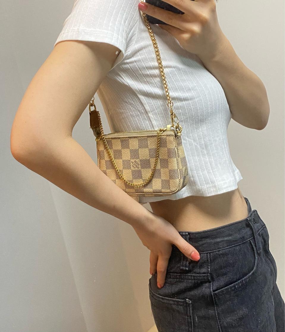 루이비통 미니 포쉐트 아주르