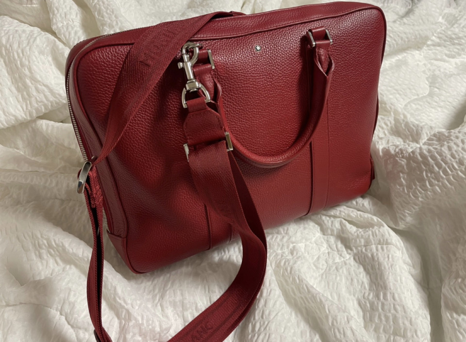 몽블랑 소프트 그레인 도큐먼트 케이스 슬림