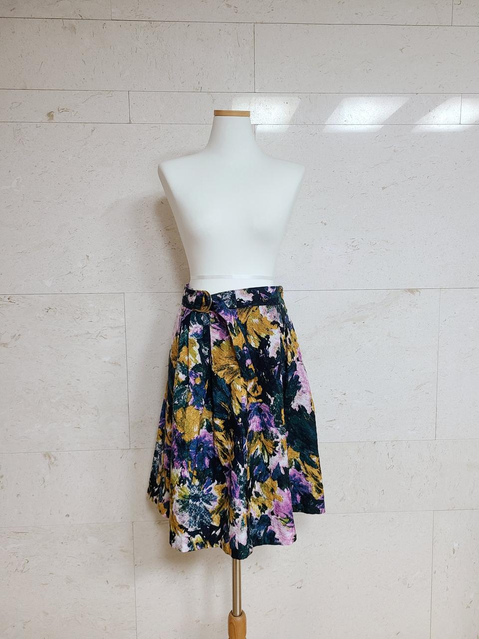 [1회착용] 지지미 플라워 스커트 55-66