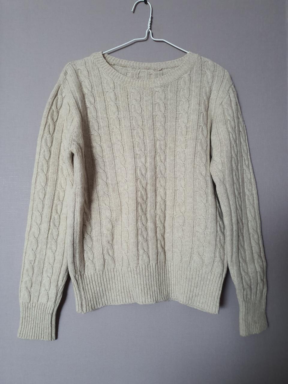 (새상품)꽈배기 니트