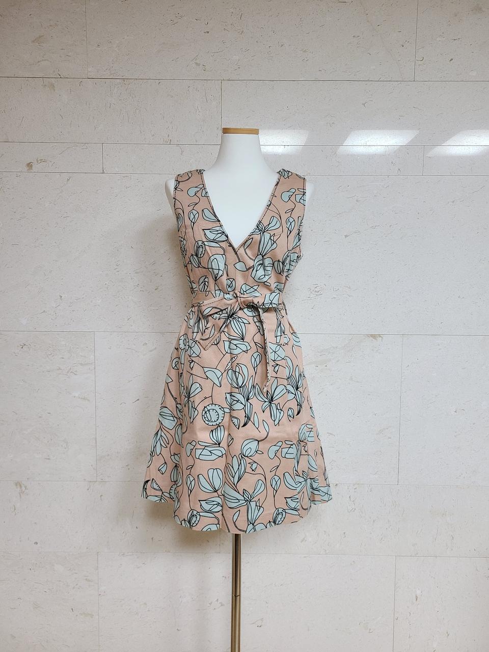 [새상품] 로엠 플라워 원피스 S사이즈 55