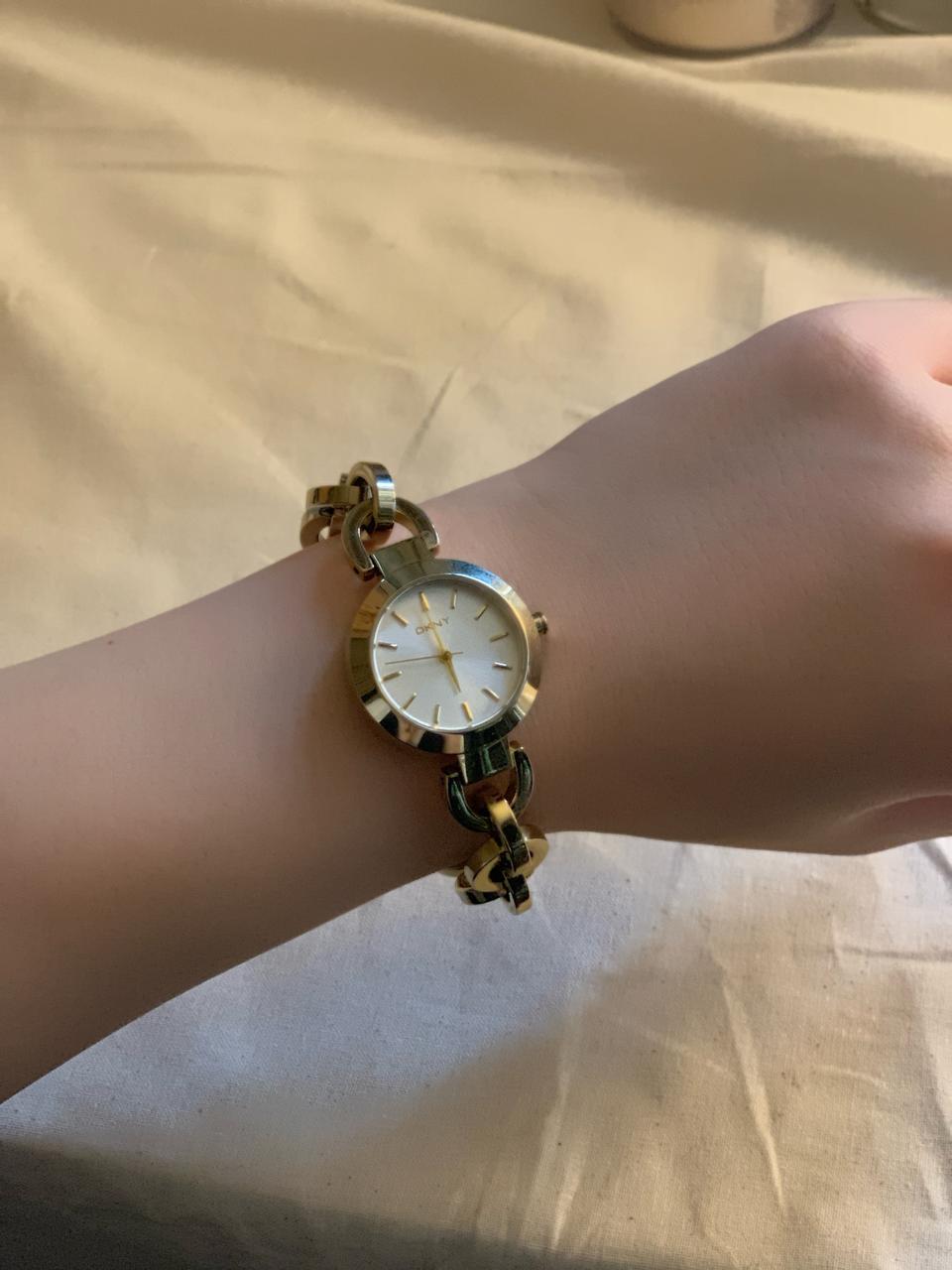 [DKNY] DKNY 체인 시계 NY2134 골드 (박스있음)