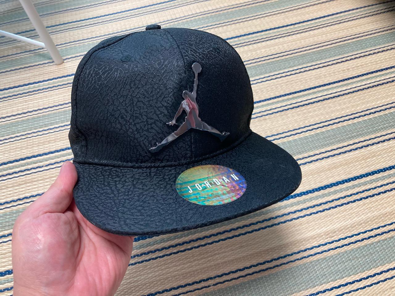 나이키 유스 조던 스냅모자 판매 합니다