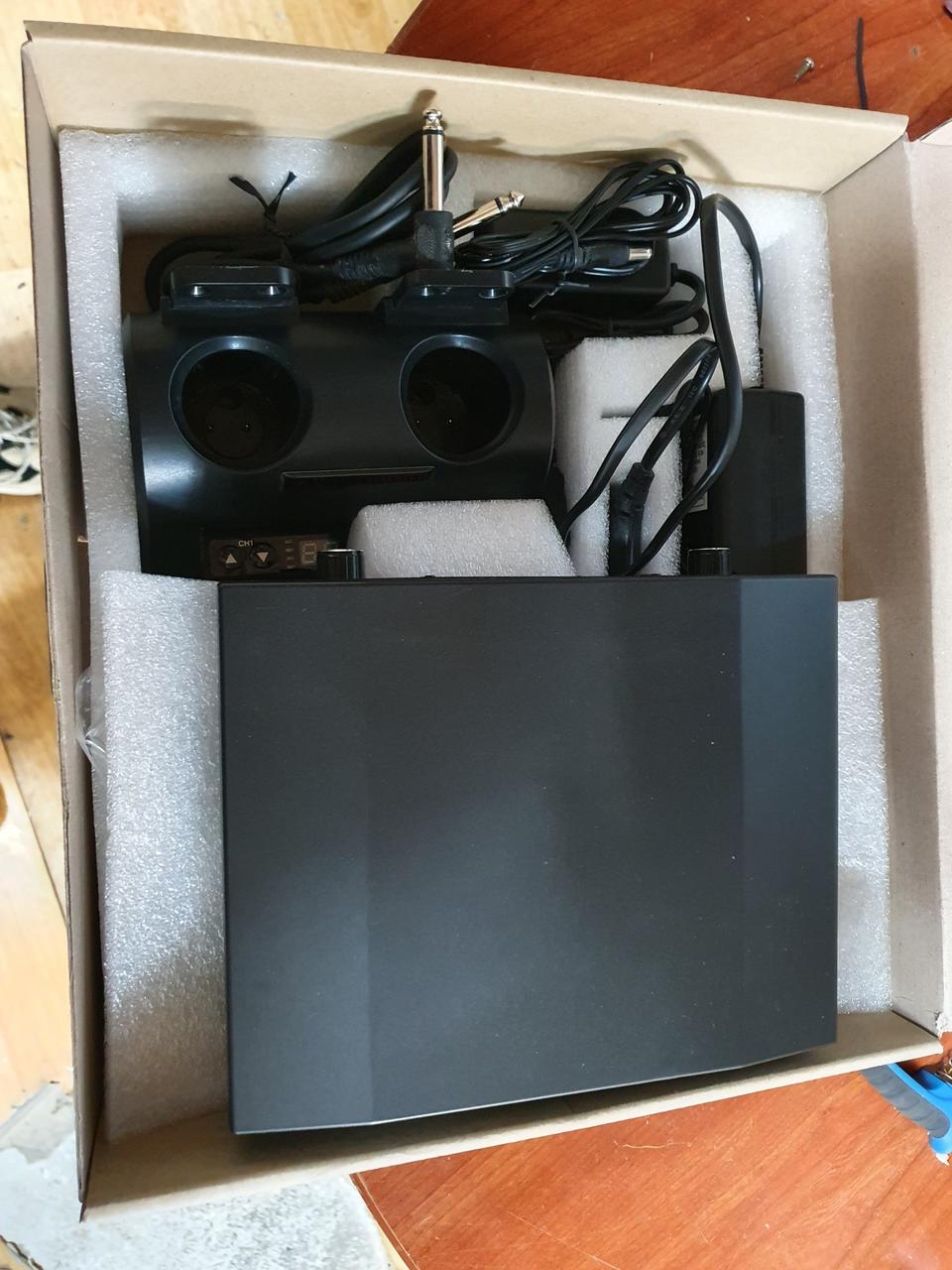 노래방용900mhz무선마이크셋트