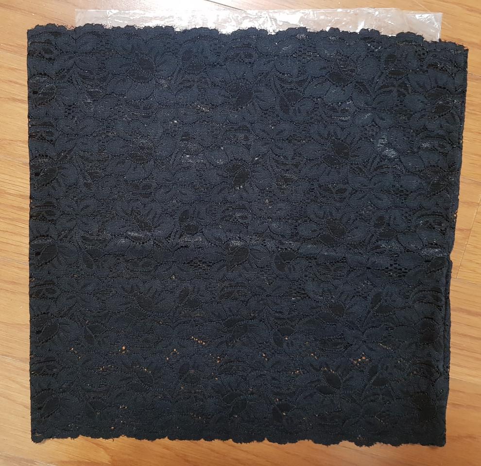 레이스 블랙튜브탑(one)새제품