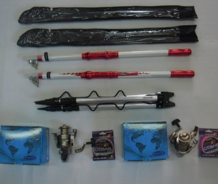 (361)원투낚시대360 2대+5000번릴2대+릴줄+삼각받침대