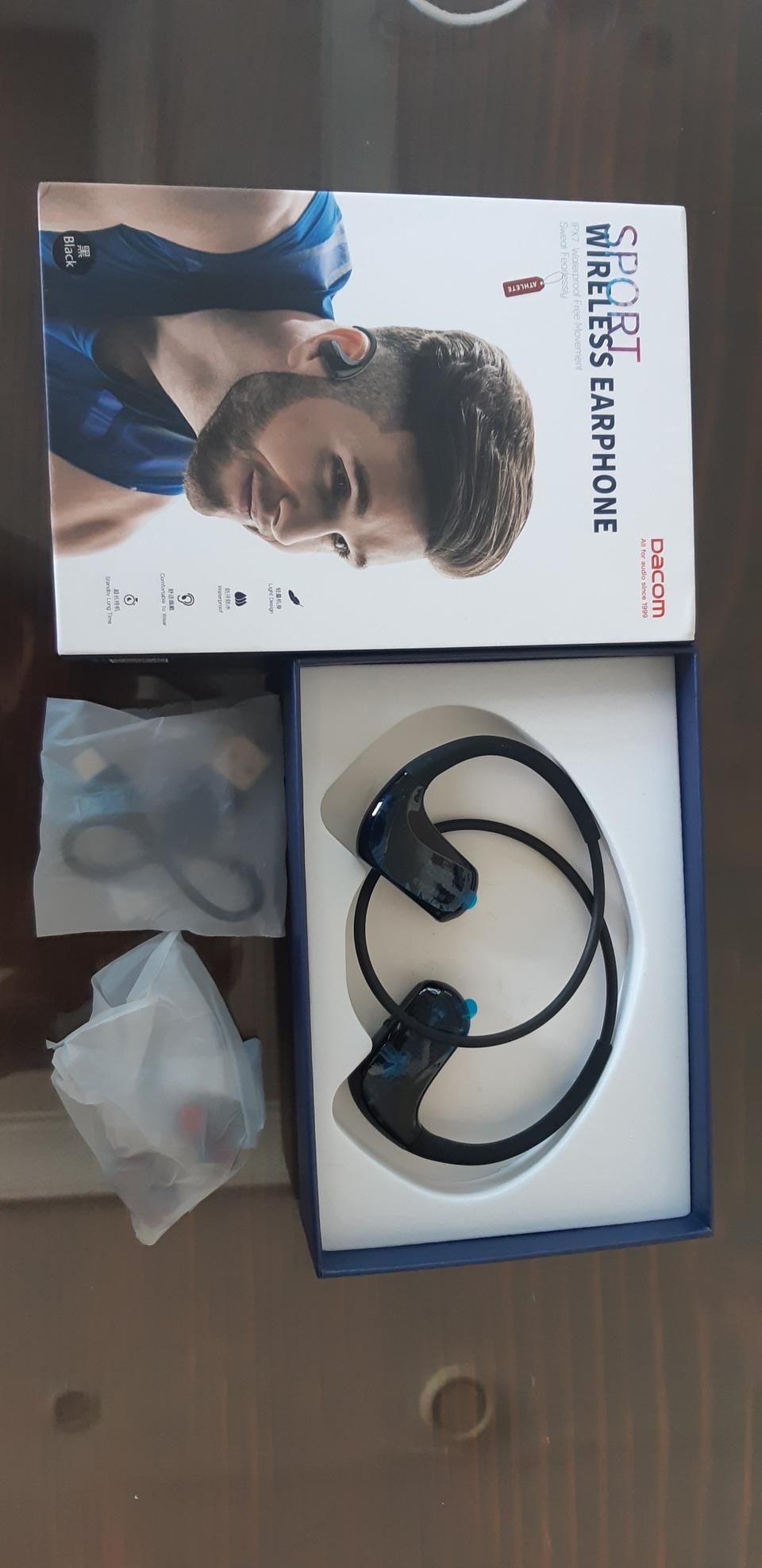 품질최고.블루트스 이어폰. 운동용