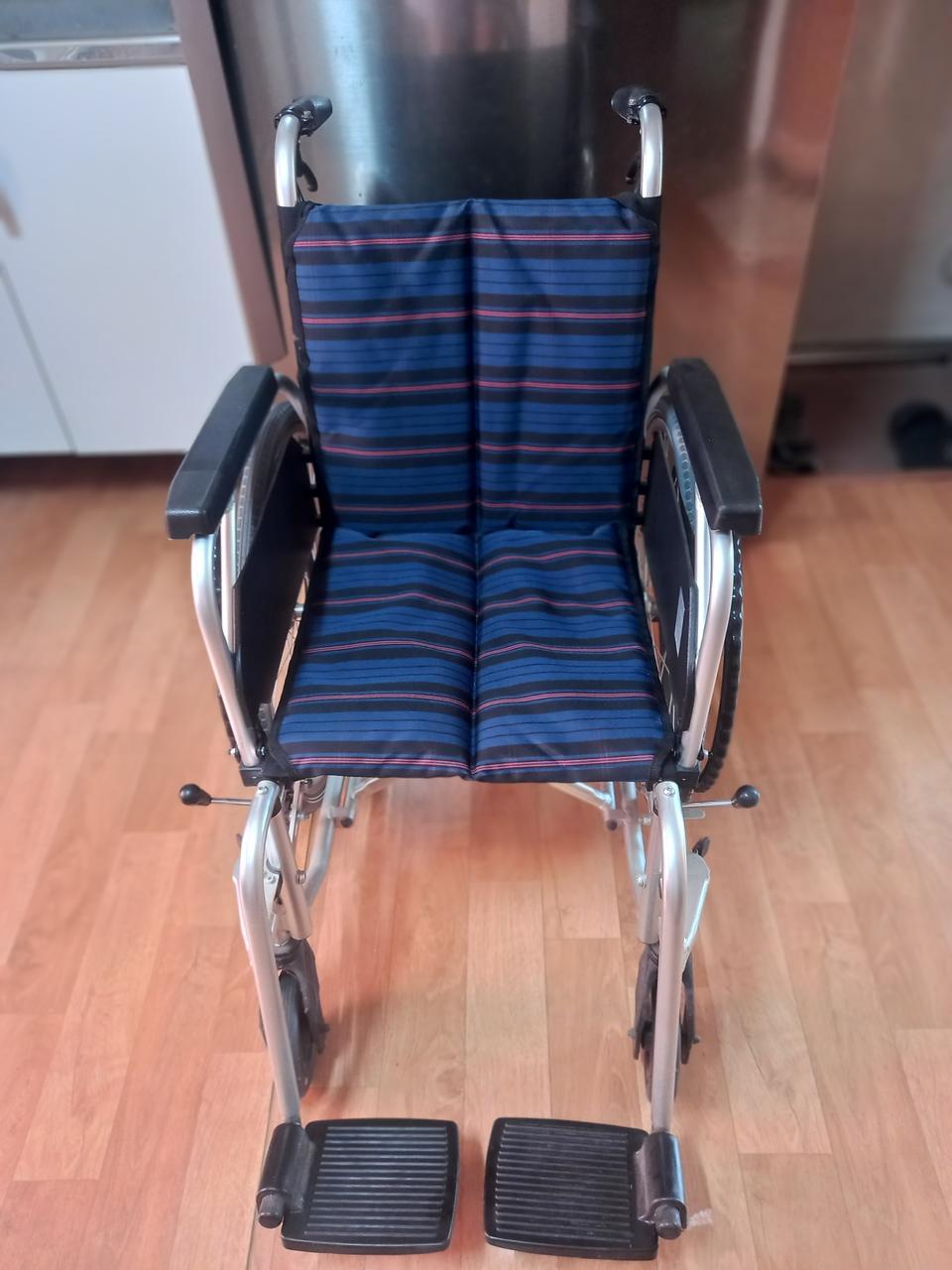 미키코리아 접이식 휠체어+정품수납가방