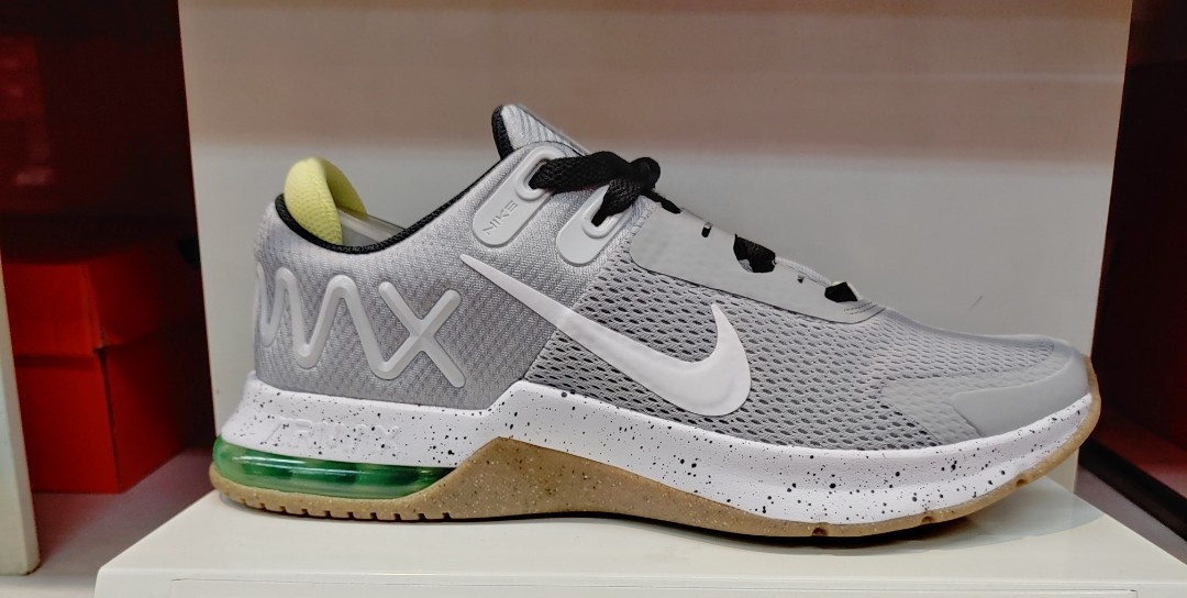 나이키 알파 트레이너4