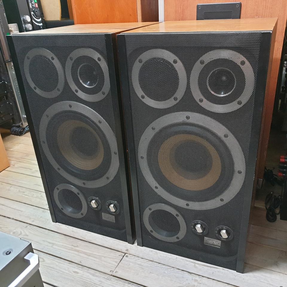 e.fifty e-50 와피데일 스피커 | 세컨웨어