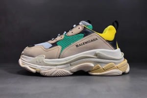 121880 이** 발렌시아가 트리플S 스니커즈 노초