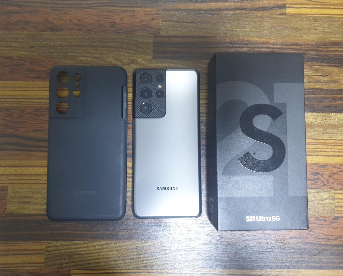 갤럭시S21울트라 512GB 팬텀 티타늄 풀박스 자급제 한정판 팝니다