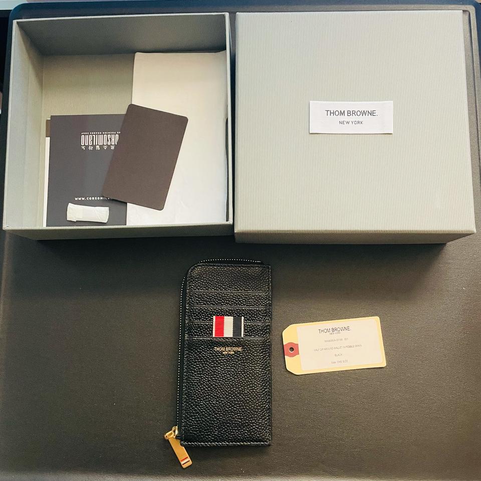 톰브라운 카드지갑 판매합니다