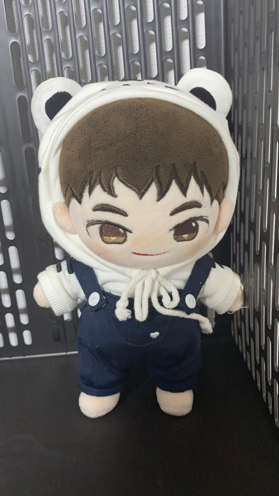 뉴이스트 인형 배코야 망고야 팝니다