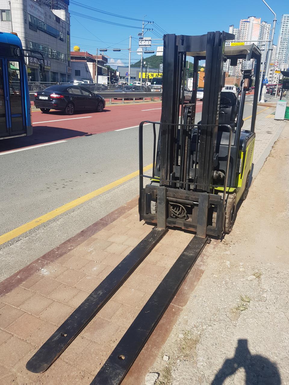 클라크지게차3단4.3M 2017년식 사이드쉬프트옵션