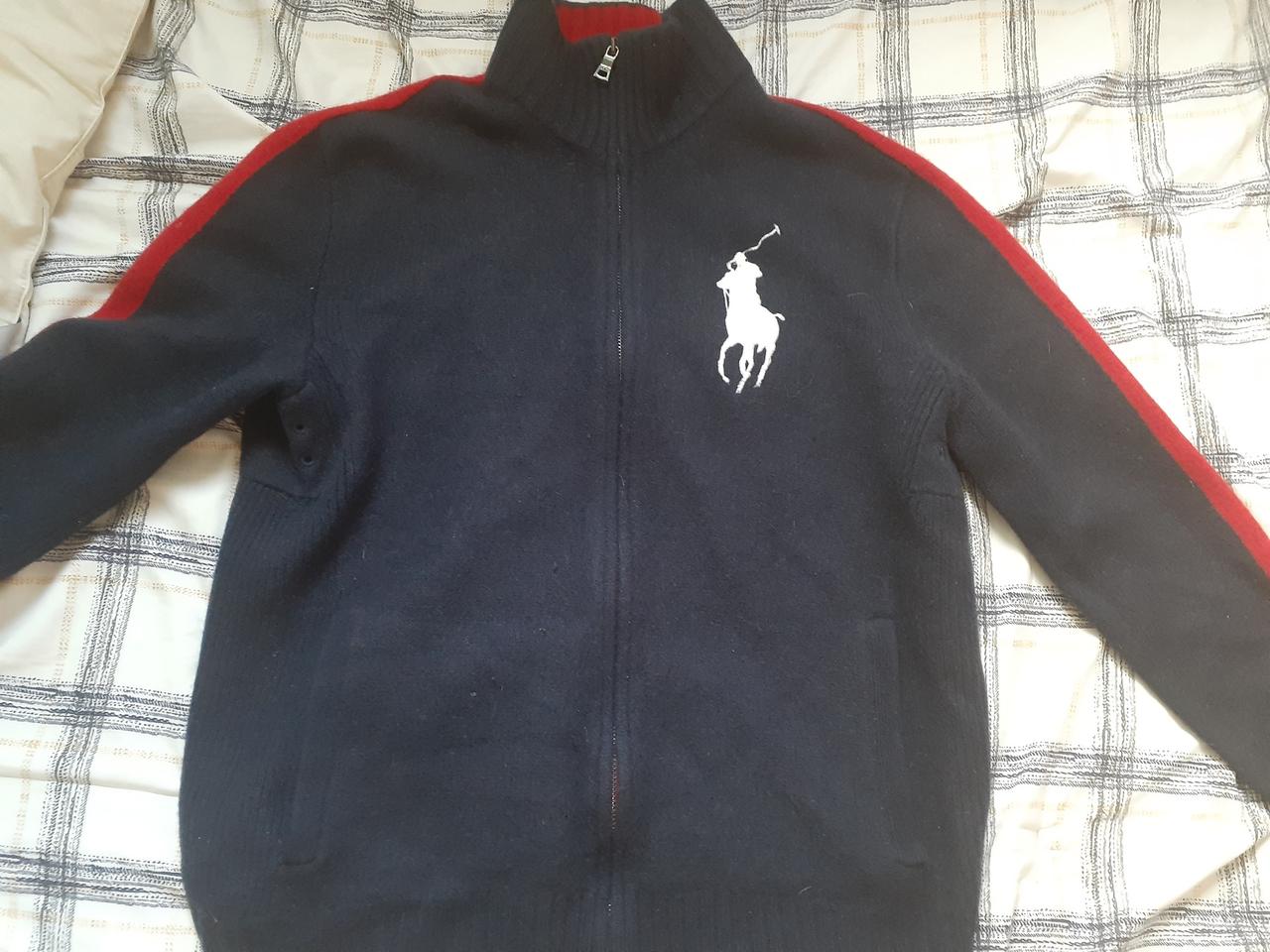 폴로 집업 판매합니다