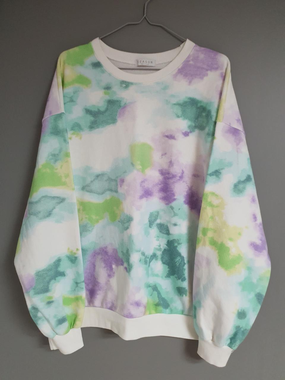 라운드 티셔츠 (맨투맨)