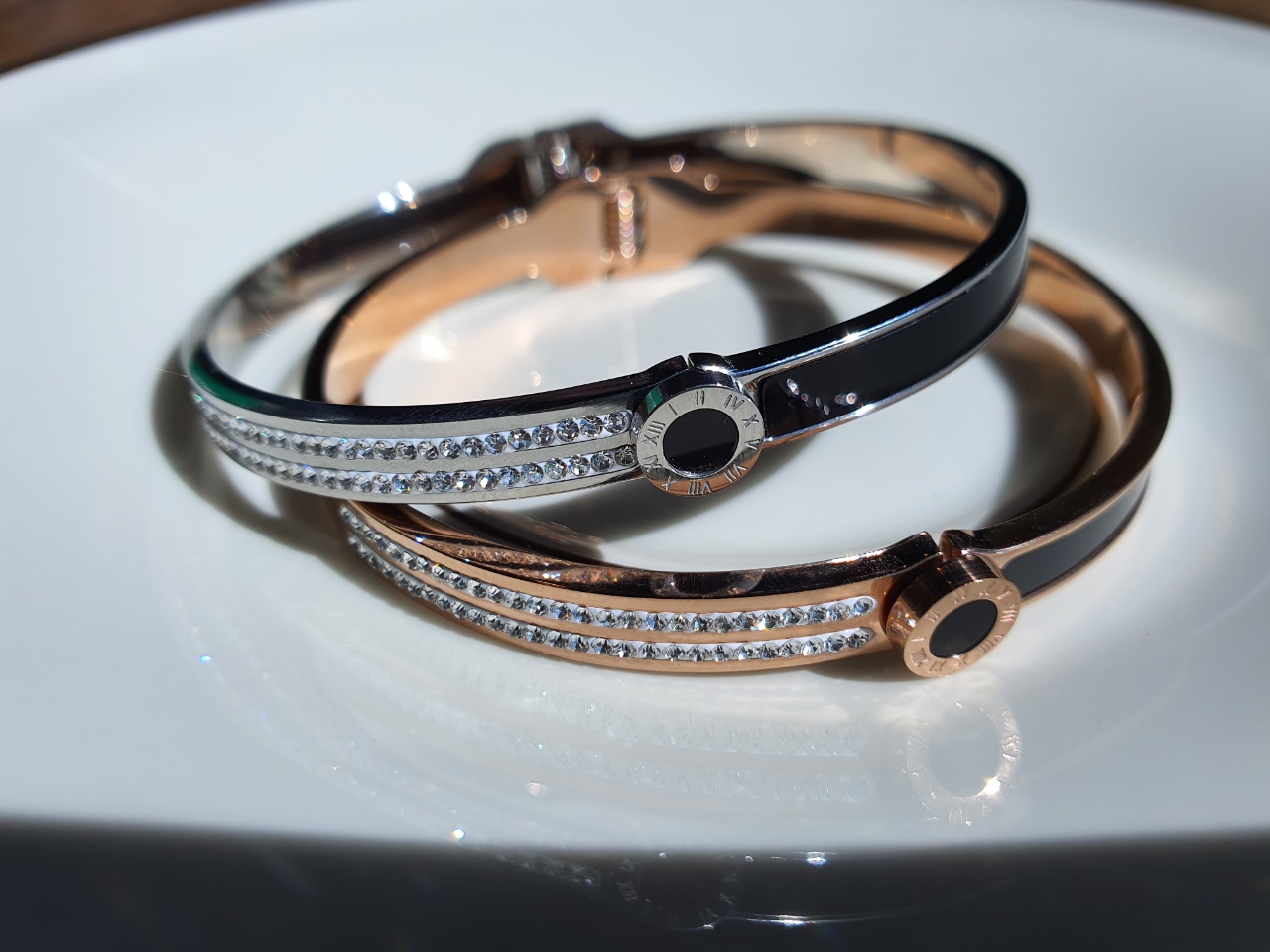 써지컬 스틸 프리사이즈 뱅글 조그만 오닉스 큐빅 뱅글