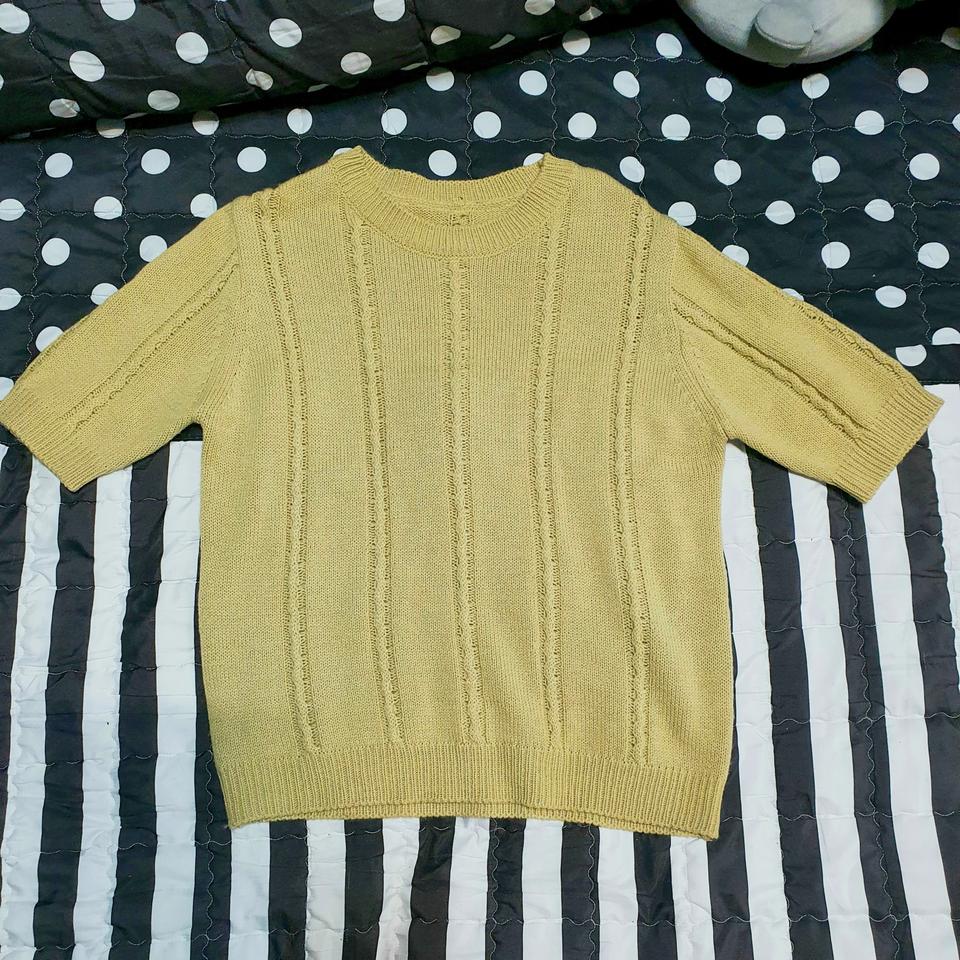 캐시 라운드 반팔니트