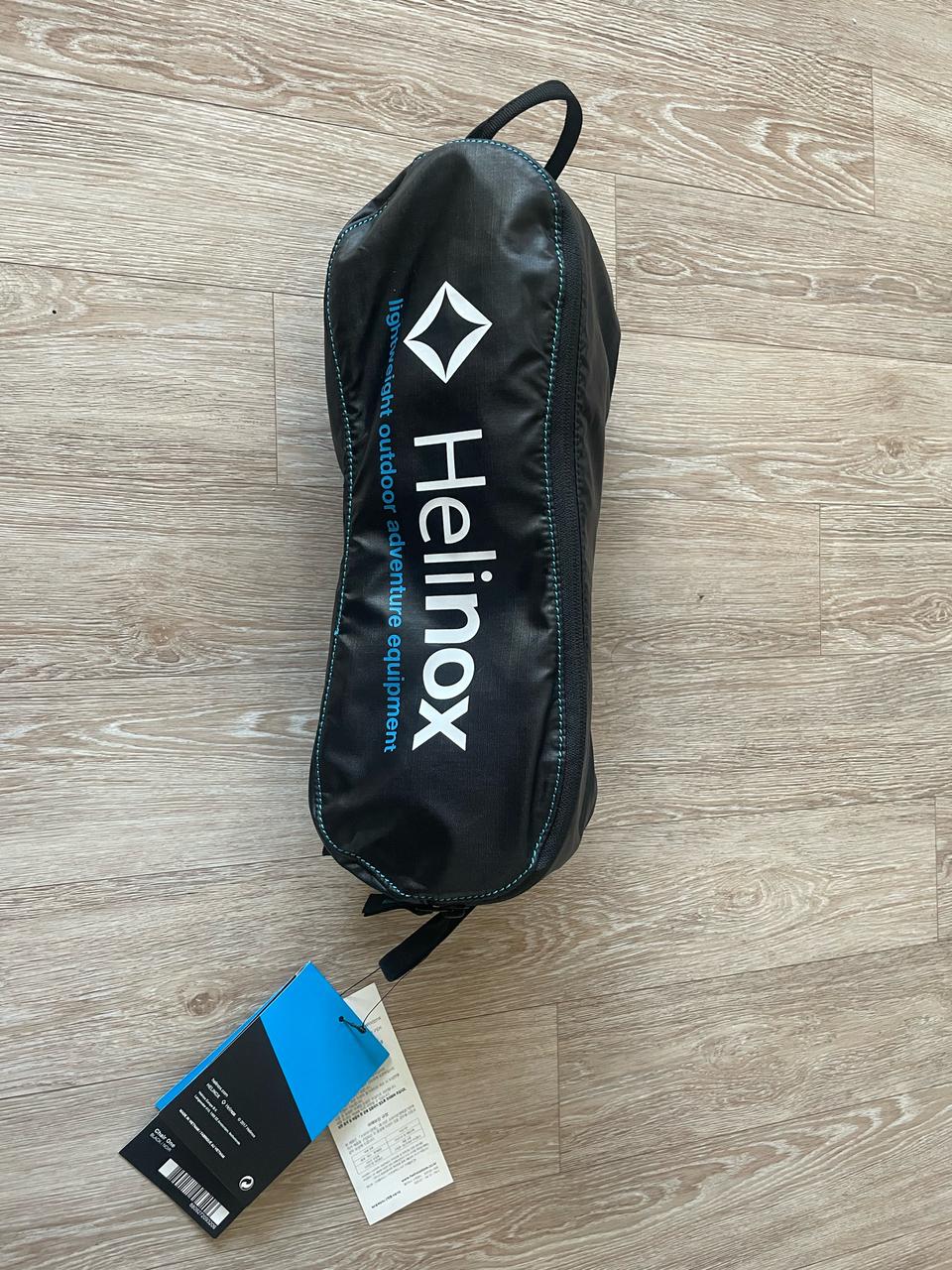 헬리녹스 체어원 블랙 새상품 팝니다.