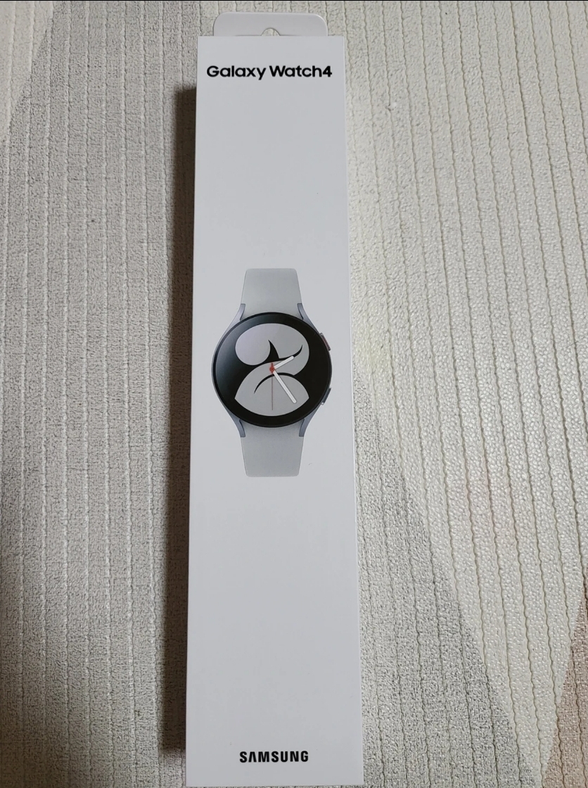 (미개봉)갤럭시워치4 실버 40mm LTE(LG U+)