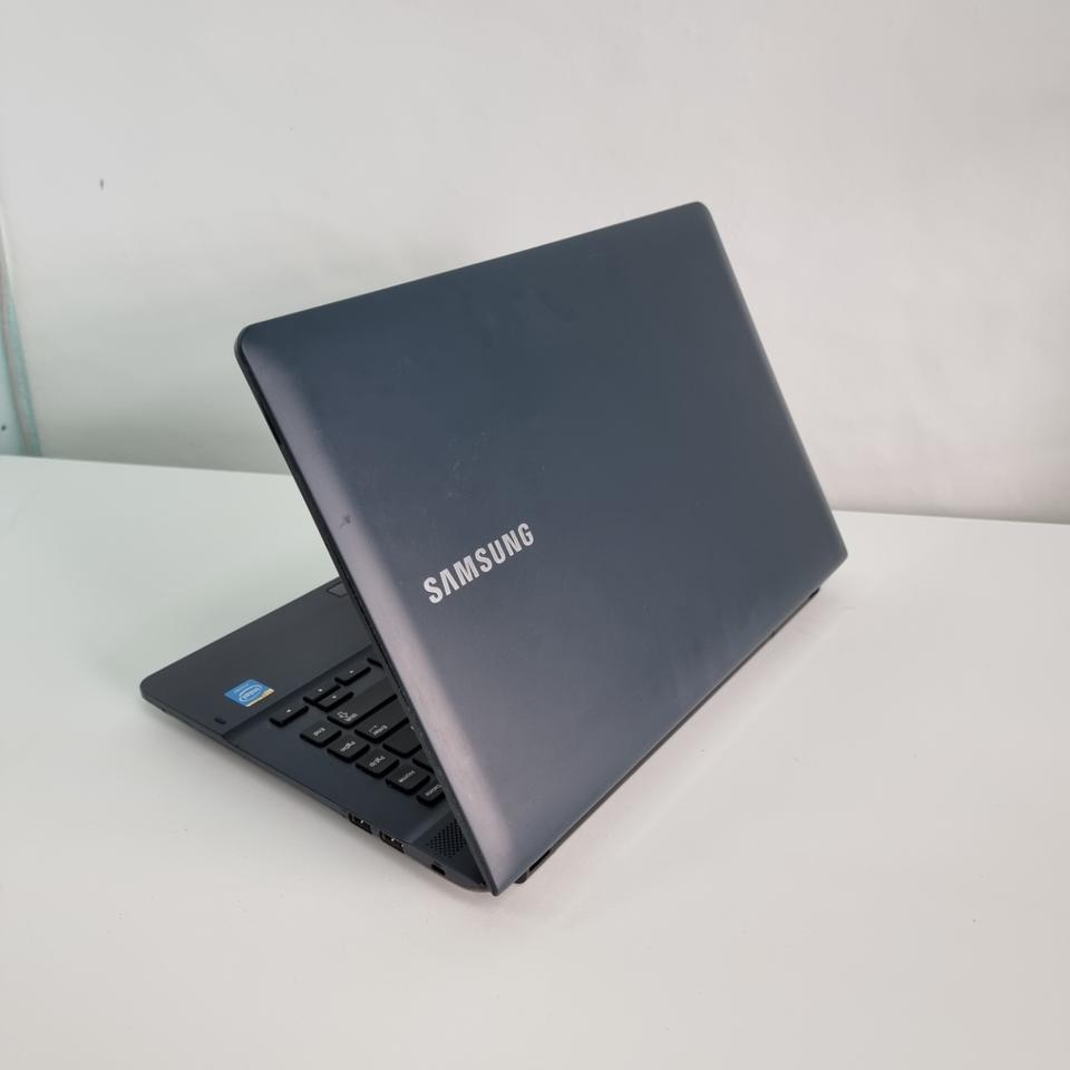 [인강용/주식용/사무용 !!] 삼성노트북 14인치 (사양 필독) 팔아보아