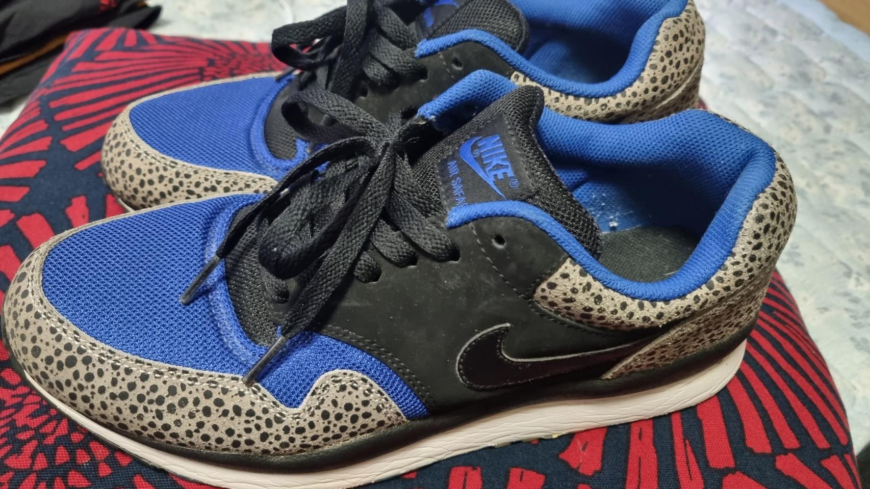 NIKE Air safari le 로얄블루