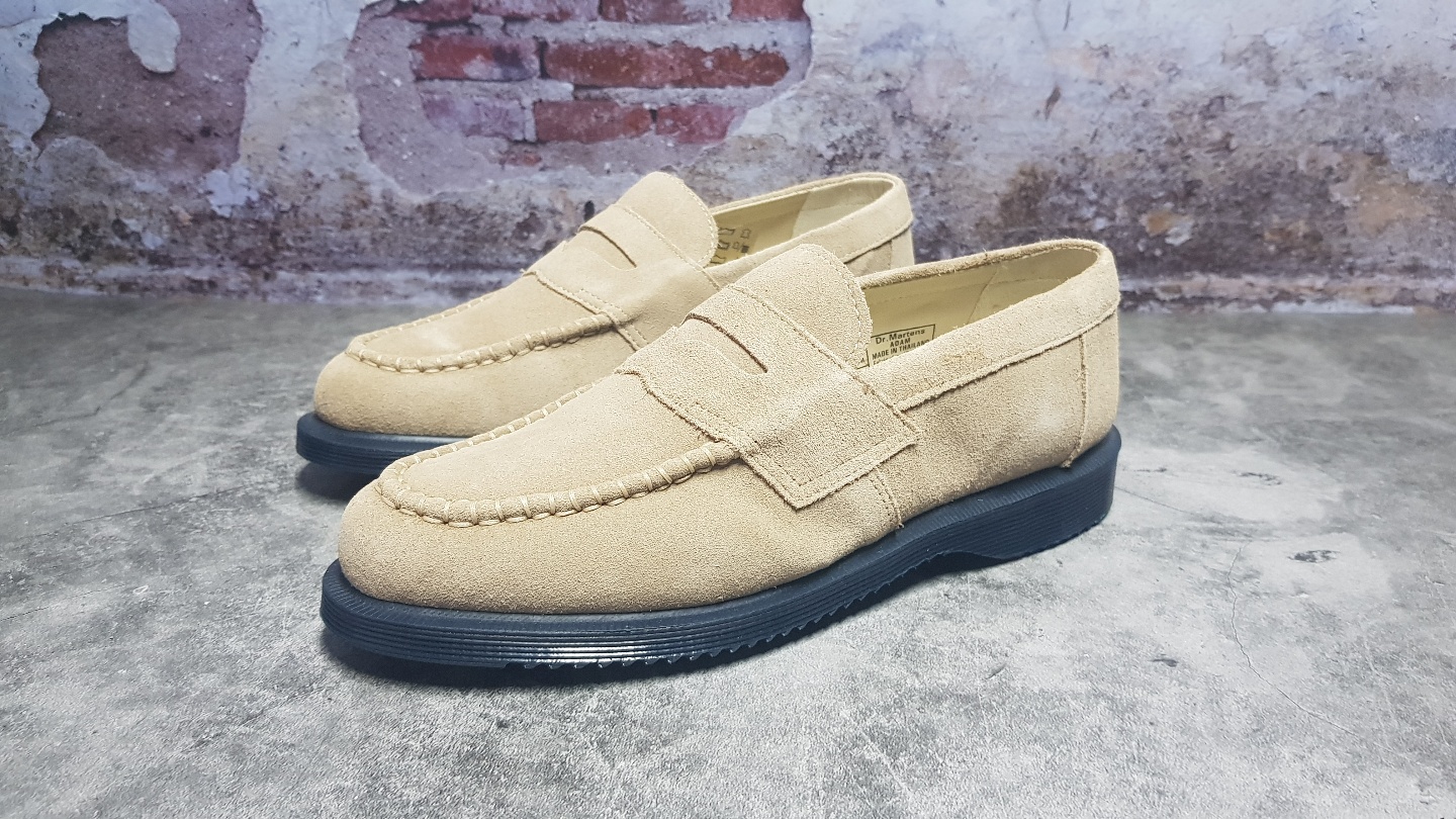 닥터 마틴 천연가죽 케쥬얼화 매장전시용 한정수량 새제품 250 260