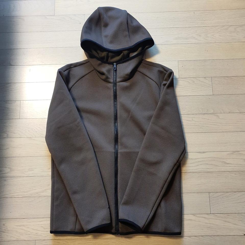 아레나 후드집업 판매 100사이즈