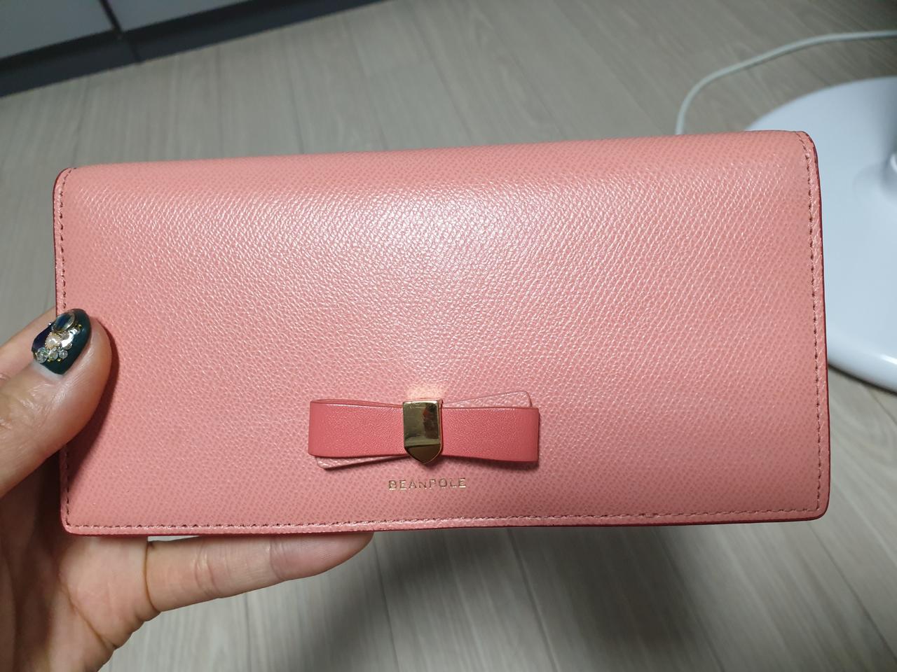 빈폴 핑크 레아 2단 장지갑 거의 새것