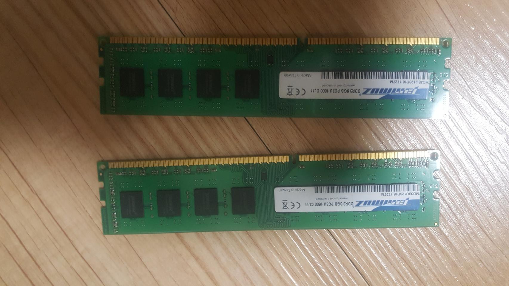 티뮤즈 ddr3  pc1600  8g x 2