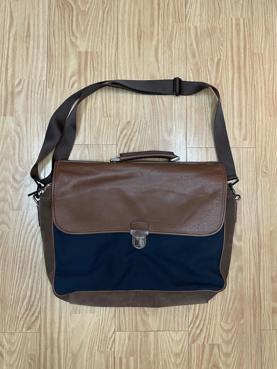 eleventy 이태리 브리프케이스 일레븐티  백팩 토트 서류 가방 가죽