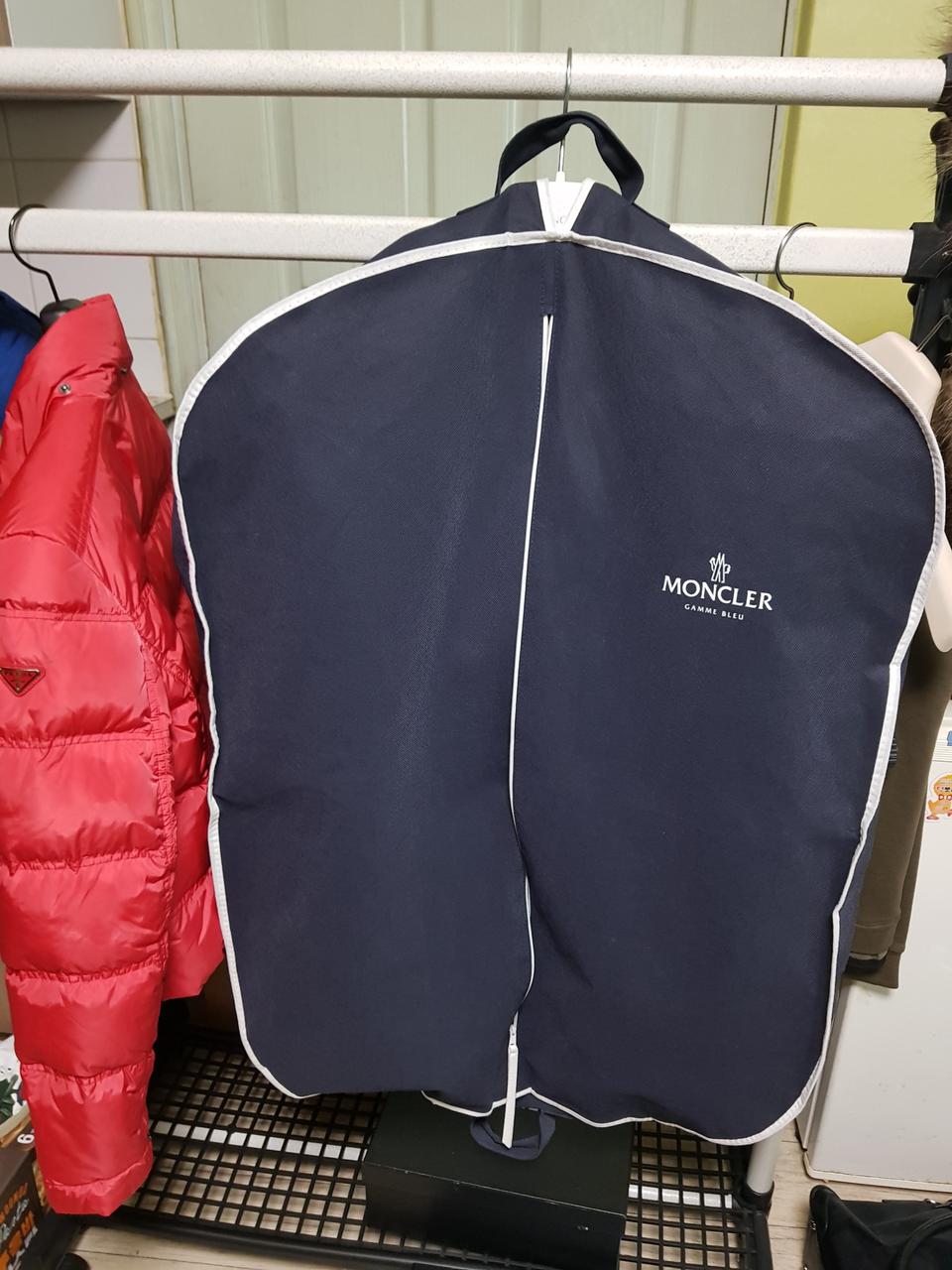 몽클레어 남자패딩 코트105사이즈 팔아요 ~